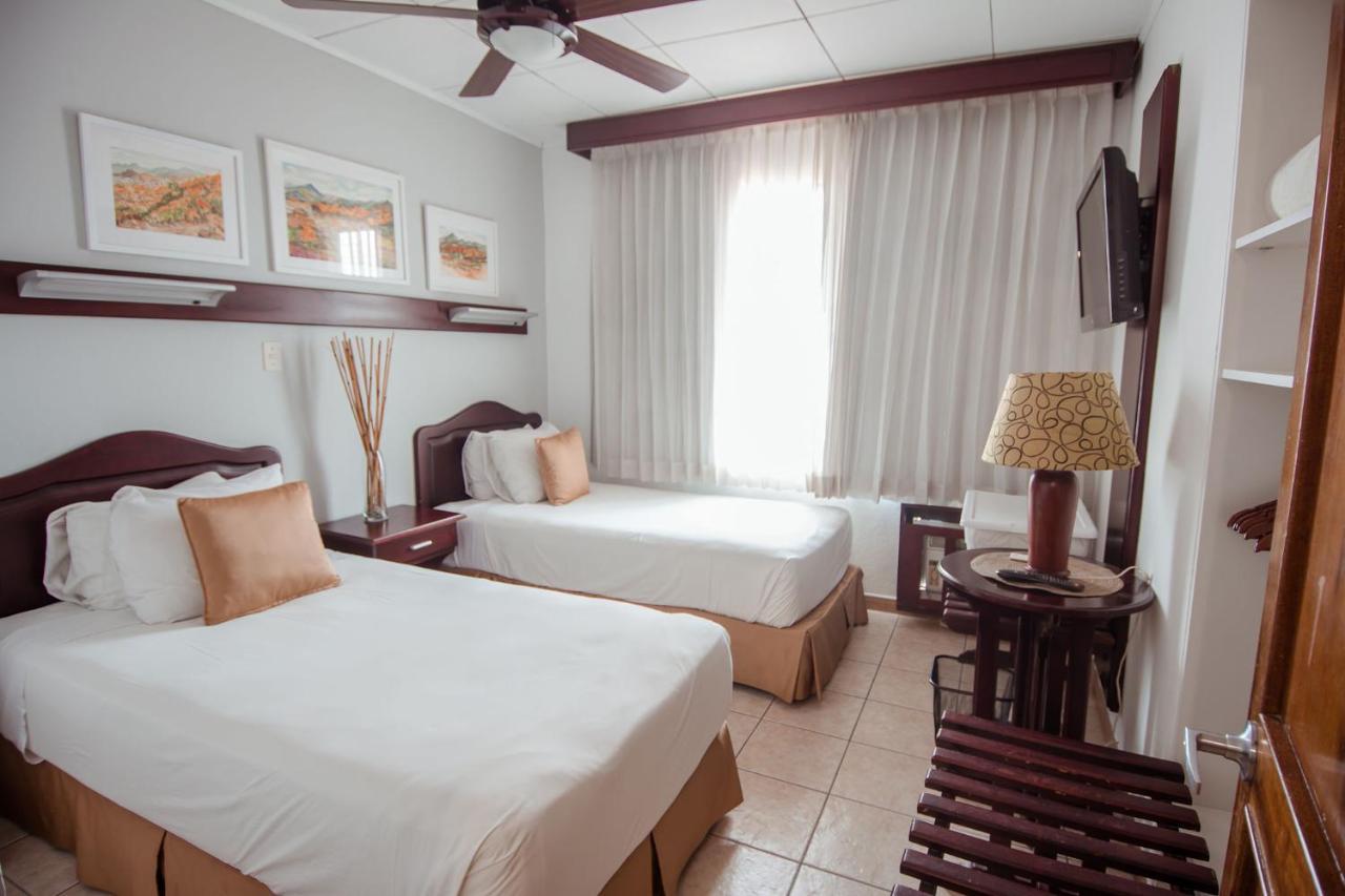 Hotel La Sabana 4*